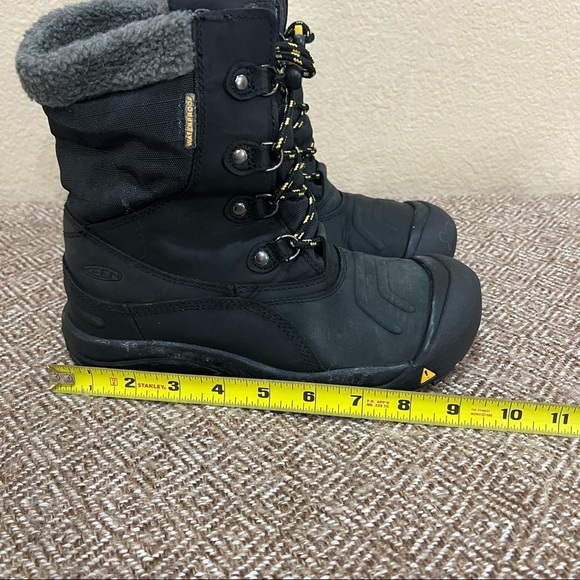 Keen Boots Big Boys Youth 5 Black Basin Waterproof Cap Toe Fleece Gorpcore Warm - Picture 9 of 9